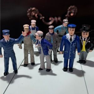 Thomas the train people and polar express workers